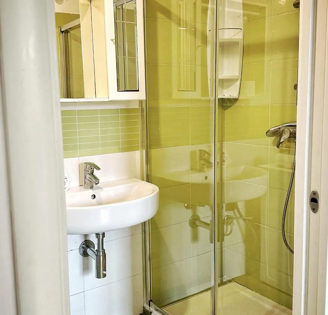 Parisi Bnb - Venezia Aeroporto Marco Polo Apartment Tessera 0*,  Italy